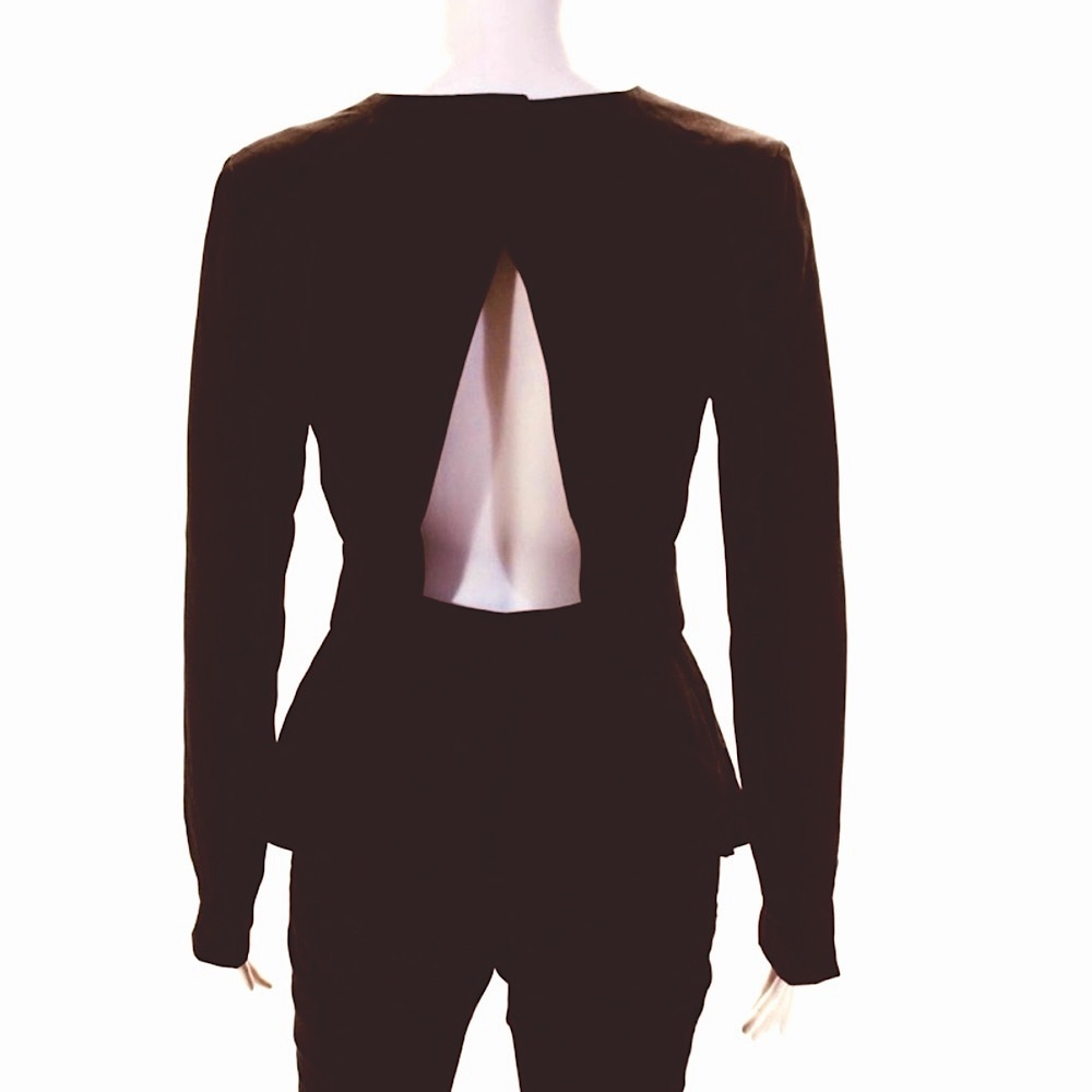 INTERMIX Exclusive Nadya Crepe, Black Open Back Peplum Style Blouse size L, NWT